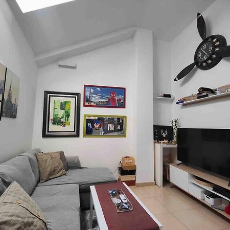 Apartamento Recien Reformado En Barajas Pueblo Madrid Eksteriør billede