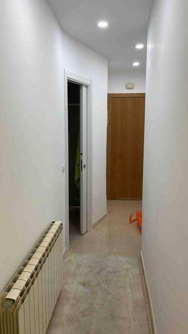 Apartamento Recien Reformado En Barajas Pueblo Madrid Eksteriør billede
